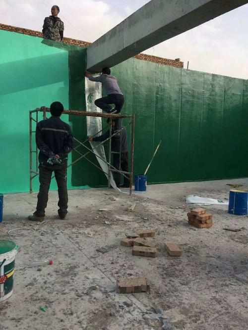 开州针对老旧车间地面普遍存在的起砂、裂缝问题